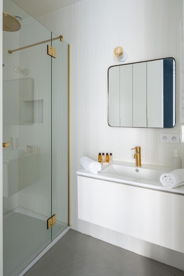 Apartment Veeve - Bright Beams