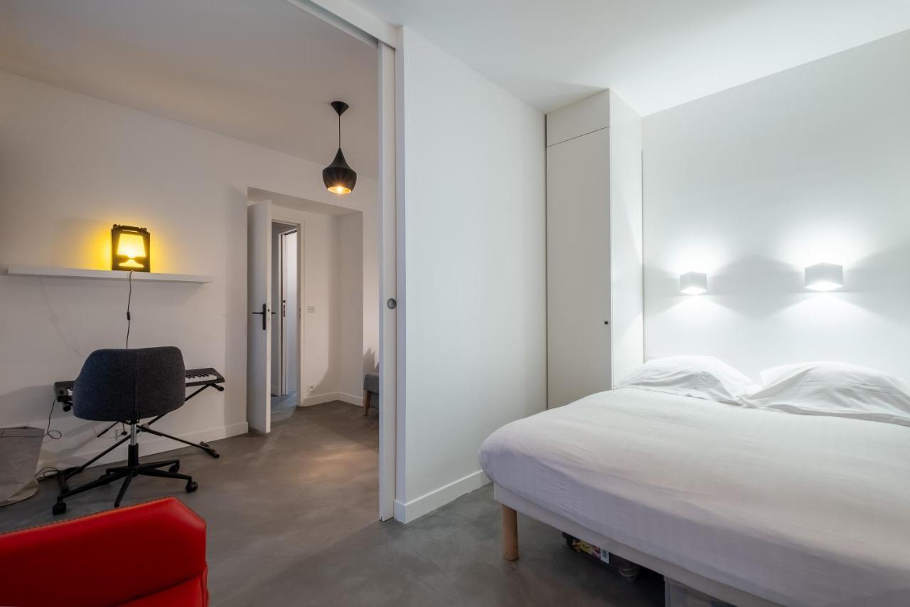 Veeve - Bright Beams Apartment Paris
